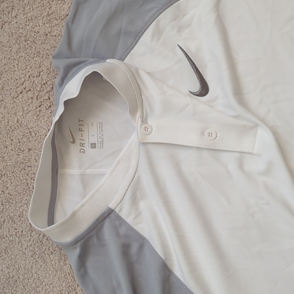 NIKE Men's DRI-FIT short sleeve shirt - Picture 2 of 6